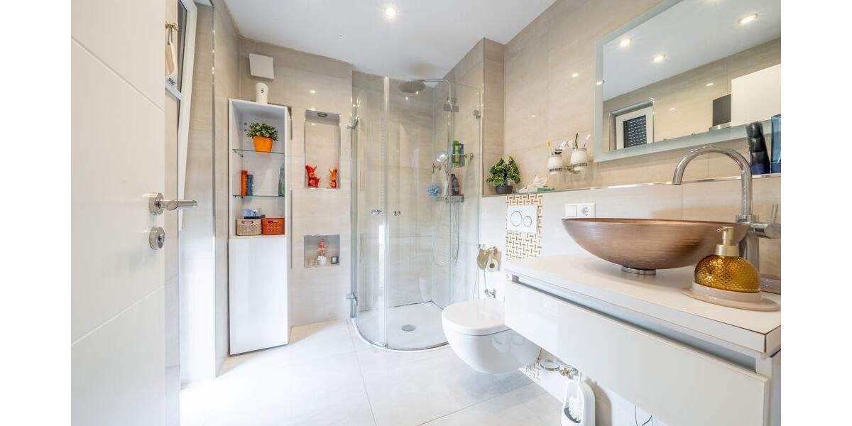 Einfamilienhaus Hannover / Isernhagen-Süd Isernhagen-Süd - 6 Zimmer, 242 m&sup2;, 2.050.000&euro; | Angebot:25731240