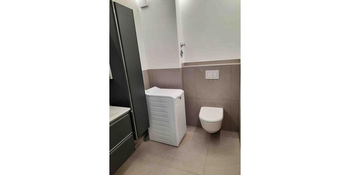 4-Zimmerwohnung mit Wintergarten und Garage in Maschseenähe 4 zimmer