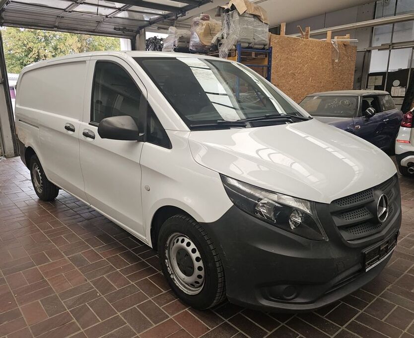 Mercedes-Benz Vito 201.453 km 11.900 € Hannover 30419