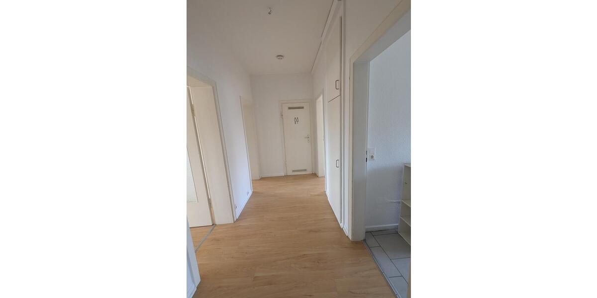 Etagenwohnung Hannover Vahrenwald-List - 3 Zimmer, 74 m&sup2;, 246.000&euro; | Angebot:26996099