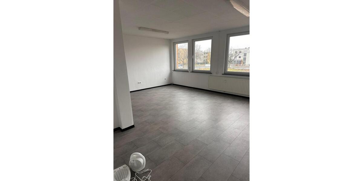 Gewerbeobjekt Langenhagen Brink - 975&euro; | Angebot:24945233