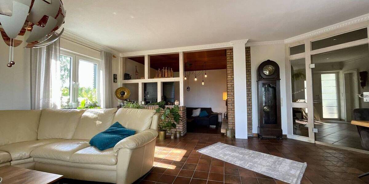 Einfamilienhaus Isernhagen Kirchhorst - 5 Zimmer, 196 m&sup2;, 678.000&euro; | Angebot:26841559