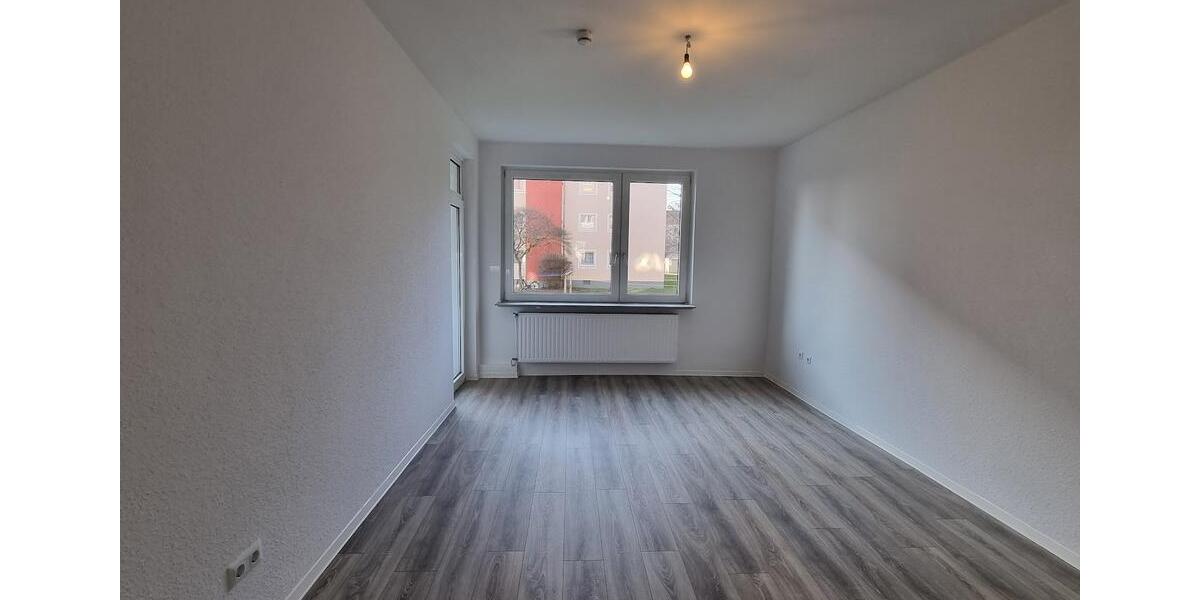 Erdgeschoßwohnung Hannover Linden-Limmer - 3 Zimmer, 60 m&sup2;, 700&euro; | Angebot:25367952