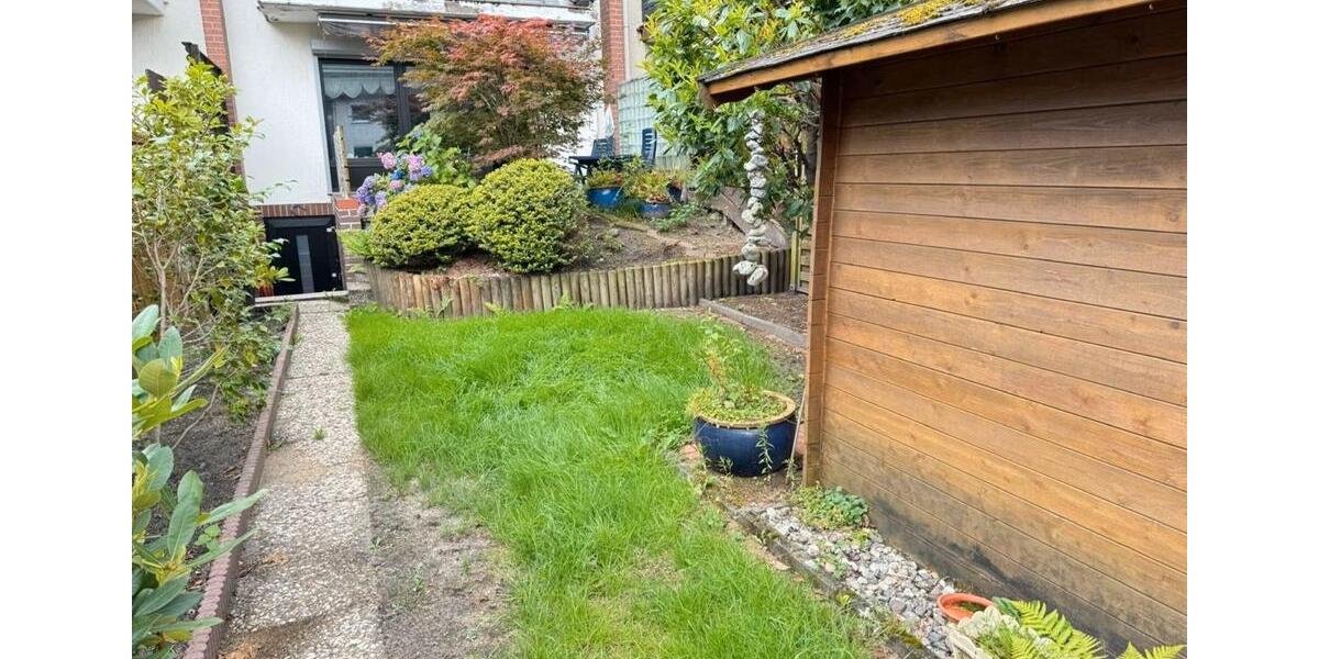 Reihenhaus Langenhagen - 5 Zimmer, 140 m&sup2;, 450.000&euro; | Angebot:26048415