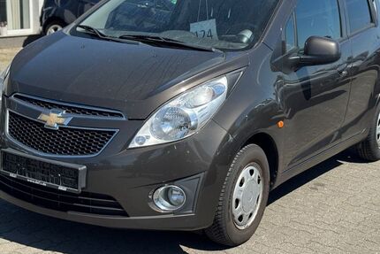 Chevrolet Spark 295.560 km 1.800 € Neustadt 31535