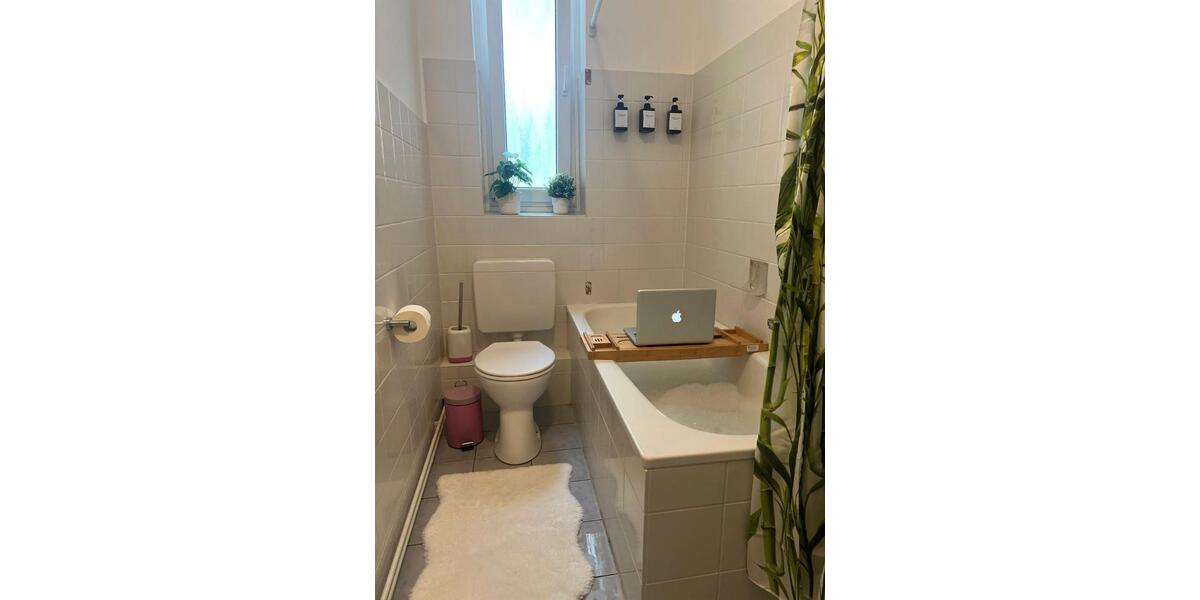 Etagenwohnung Hannover Vahrenwald-List - 2 Zimmer, 65 m&sup2;, 990&euro; | Angebot:26605300