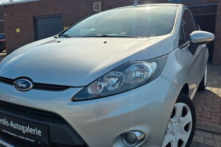 Ford Fiesta 74.000 km 5.390 &euro; Garbsen 30827