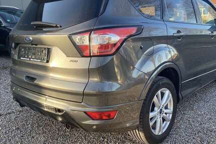 Ford Kuga 98.500 km 17.450 &euro; Bad Muender 31848