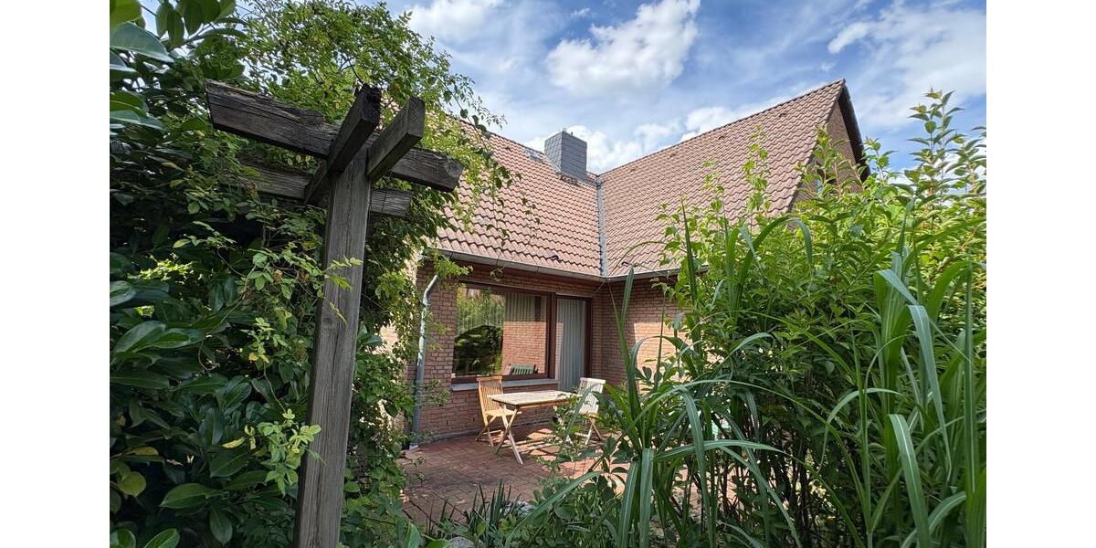 Einfamilienhaus Hannover Ahlem-Badenstedt-Davenstedt - 8.5 Zimmer, 176 m&sup2;, 585.000&euro; | Angebot:27064111