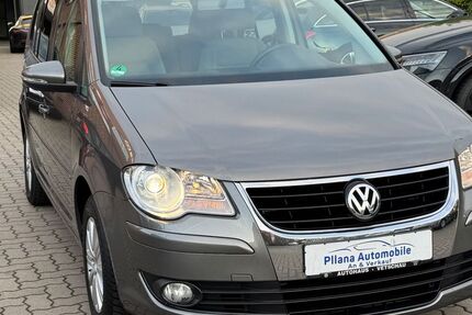 VW Touran 147.600 km 4.999 € Isernhagen (Awb) Hannover 30916