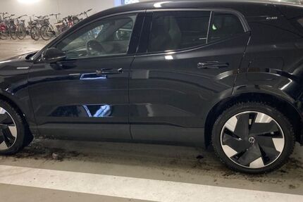 Volvo EX30 5.600 km 37.900 &euro; Laatzen 30880