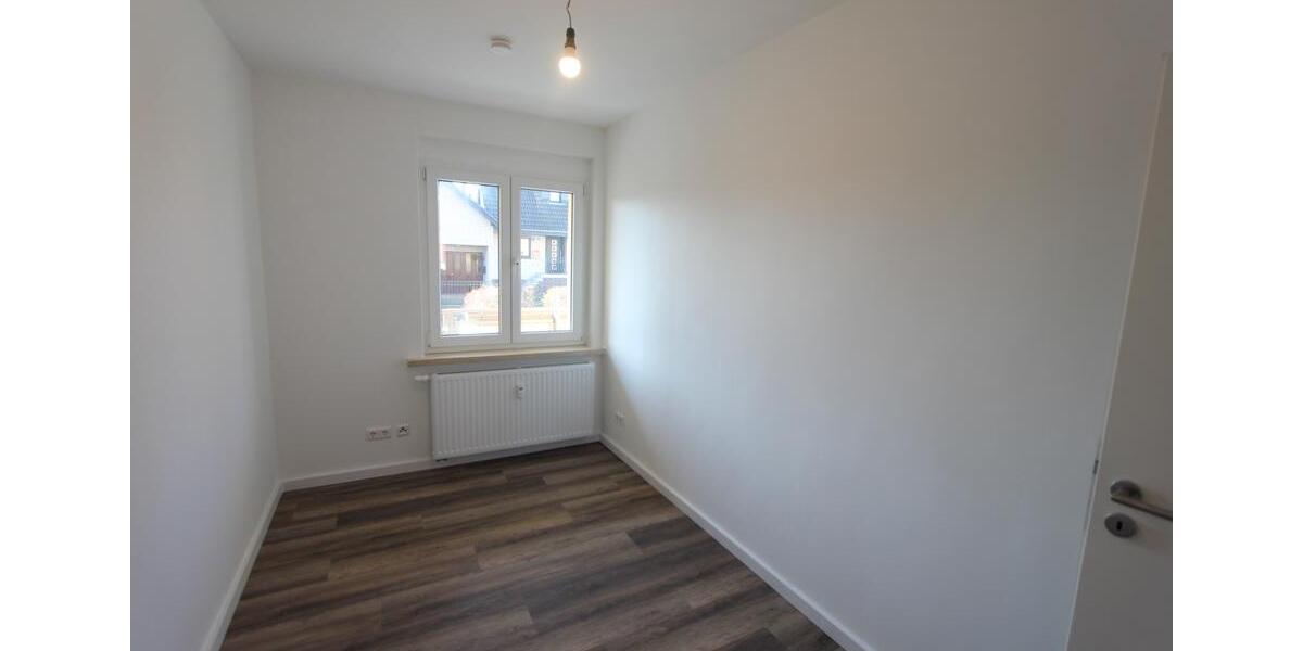 Erdgeschoßwohnung Lehrte - 4 Zimmer, 91 m&sup2;, 769&euro; | Angebot:26283534