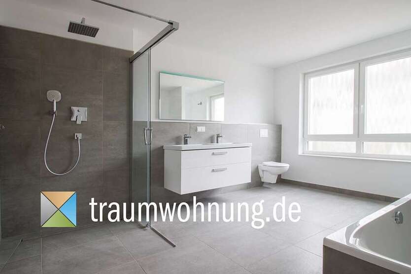 Wohnung zum Mieten in Hannover 1.367,73 € 105.21 m²