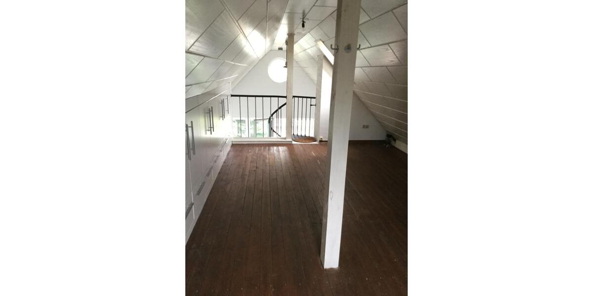 Mehrfamilienhaus, Wohnhaus Langenhagen - 8 Zimmer, 260 m&sup2;, 720.000&euro; | Angebot:26107856