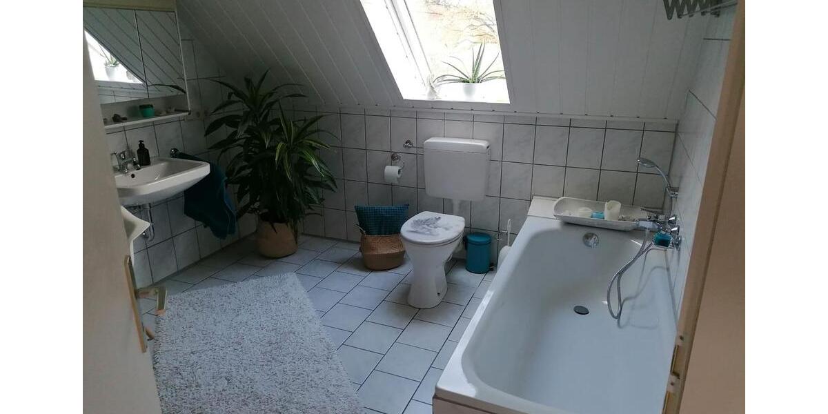Dachgeschoßwohnung Neustadt am Rübenberge - 2 Zimmer, 76 m&sup2;, 600&euro; | Angebot:25375315