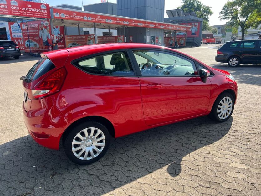Ford Fiesta 86.000 km 4.500 € Hannover 30459