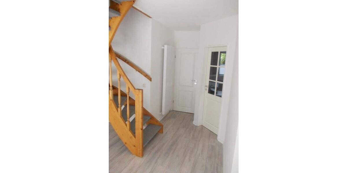 Reihenendhaus Burgdorf - 5 Zimmer, 109 m&sup2;, 320.000&euro; | Angebot:24002500