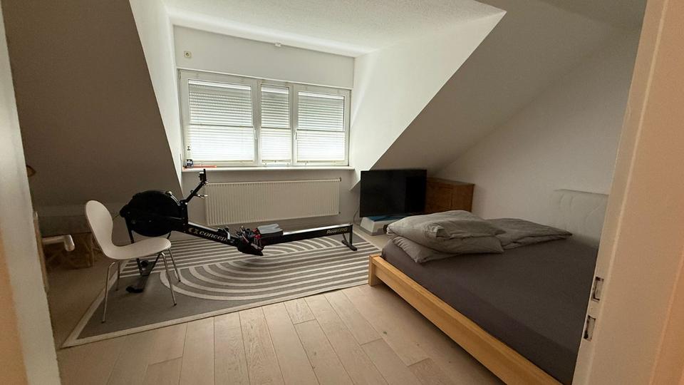 Reihenhaus Hannover Herrenhausen-Stöcken - 6 Zimmer, 150 m&sup2;, 1.500&euro; | Angebot:24789877