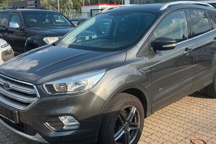 Ford Kuga 117.000 km 8.300 &euro; Seelze 30926
