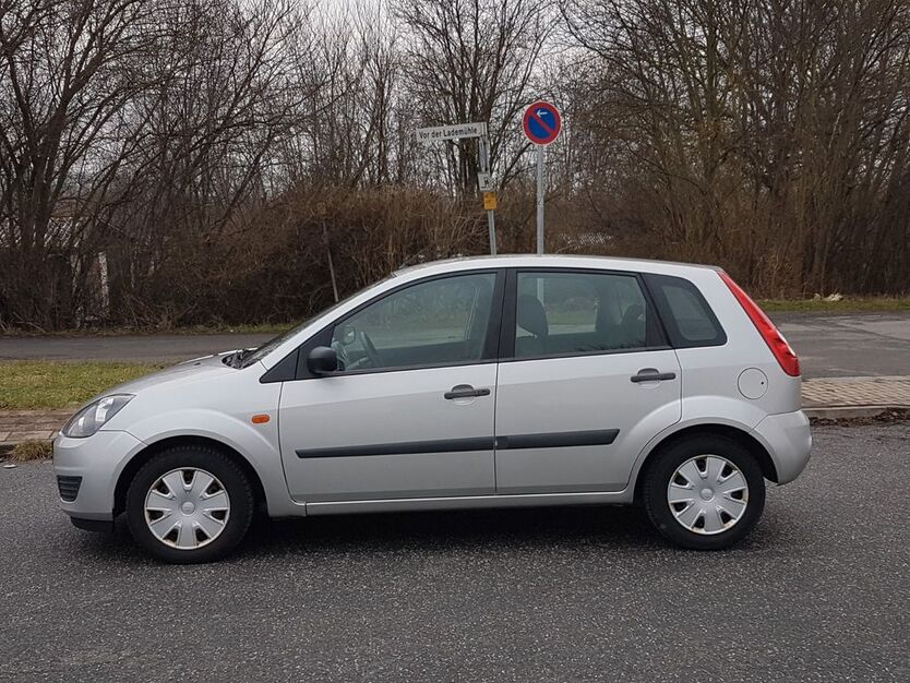 Ford Fiesta 100.000 km 1.290 € Hannover 30159
