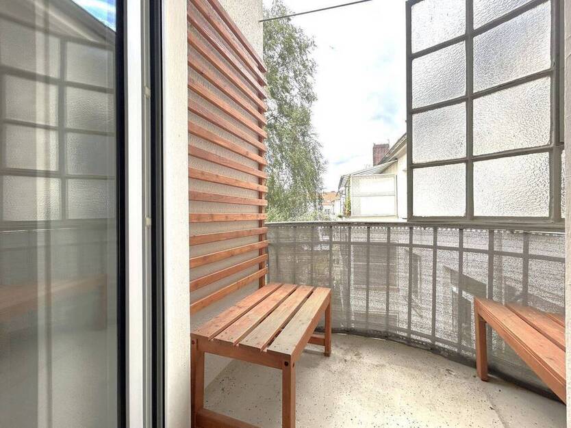 Wunderschöne 4 Zimmerwohnung mit Balkon in der beliebten Südstadt