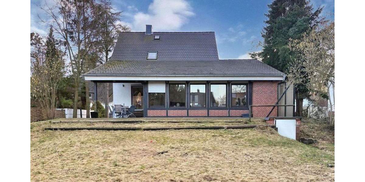 Einfamilienhaus Hannover Isernhagen-Süd - 5 Zimmer, 160 m&sup2;, 375.000&euro; | Angebot:25821897