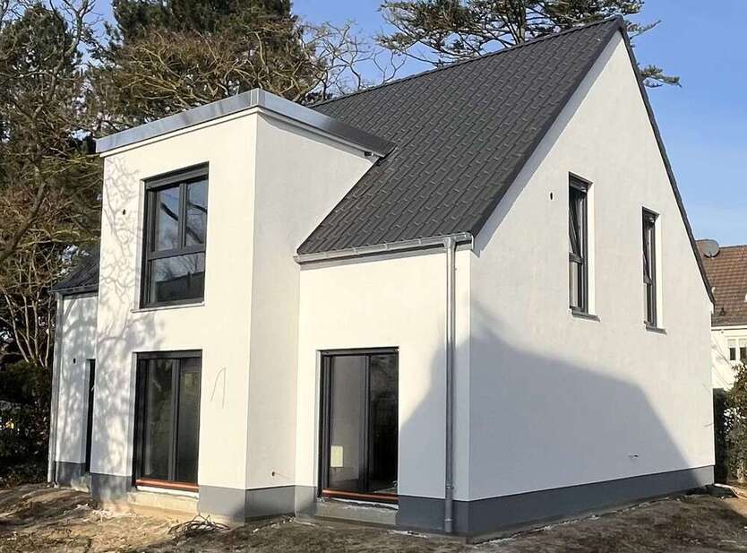 Haus zum Mieten in Hannover OT Bothfeld 2.950 € 147 m²