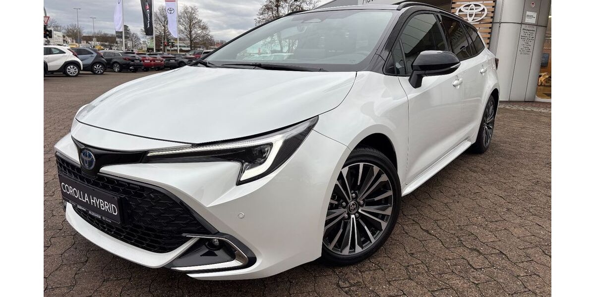 Toyota Corolla 6.900 km 30.990 € Hildesheim 31137