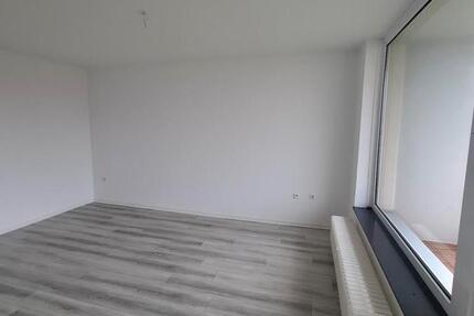 Helle 3 Zimmer Wohnung mit Balkon in Garbsen - sofort bezugsfrei zimmer