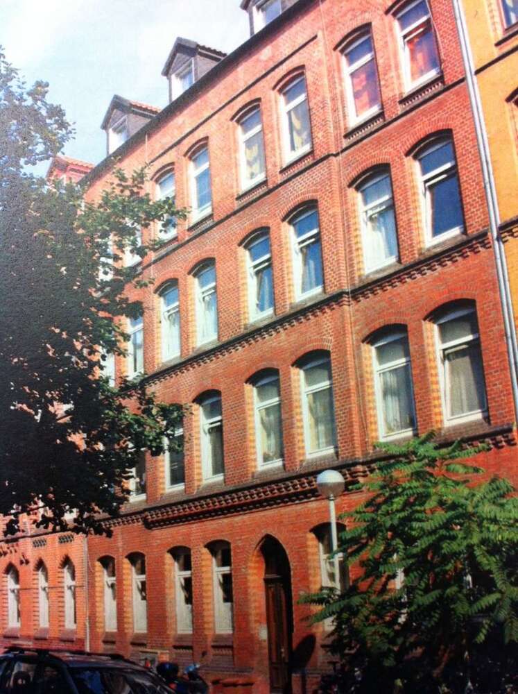 Wohnung zum Mieten in Hannover 200 € 22.03 m²