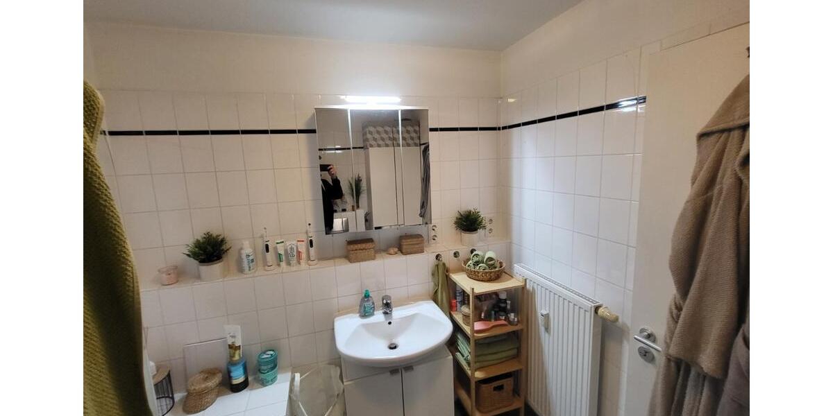 Dachgeschoßwohnung Hannover Ahlem-Badenstedt-Davenstedt - 2 Zimmer, 66 m&sup2;, 785&euro; | Angebot:25283089
