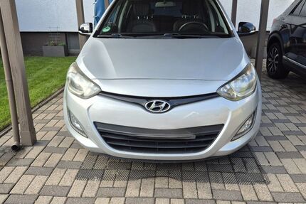 Hyundai i20 23.500 km 7.600 &euro; Nordstemmen 31171