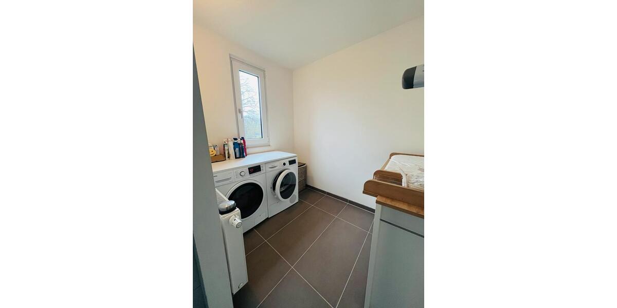 Reihenhaus Hannover Herrenhausen-Stöcken - 3.5 Zimmer, 116 m&sup2;, 1.700&euro; | Angebot:25422938