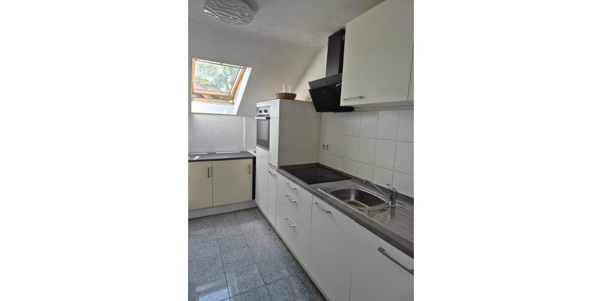 Dachgeschoßwohnung Hannover Misburg-Anderten - 3 Zimmer, 60 m&sup2;, 650&euro; | Angebot:27539211