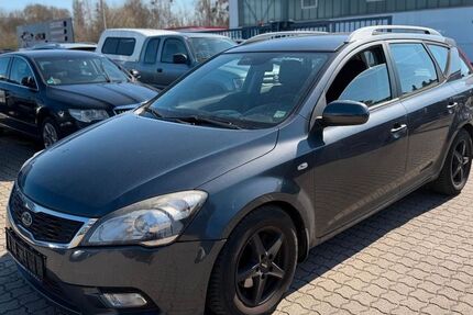 Kia ceed Sportswagon 150.000 km 1.800 &euro; Seelze 30926