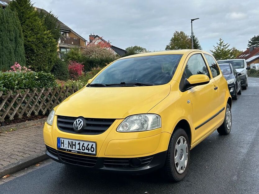 VW Fox 169.000 km 900 € Springe 31832