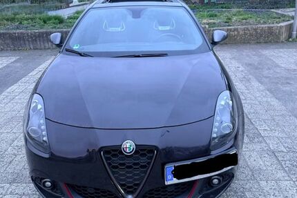 Alfa Romeo Giulietta 192.900 km 8.699 &euro; Bad Münder am Diester 31848