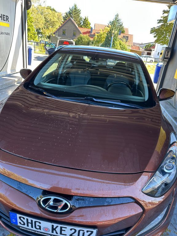 Hyundai i30 105.000 km 8.300 € Garbsen 30827