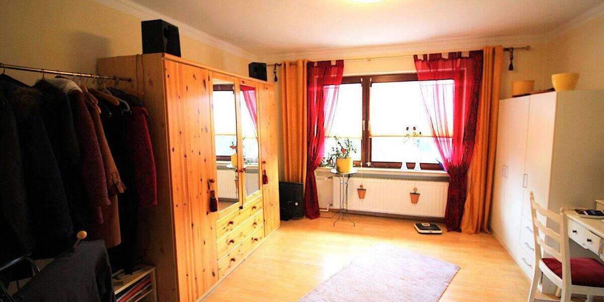 Reihenmittelhaus Hannover Groß Buchholz - 6 Zimmer, 120 m&sup2;, 379.000&euro; | Angebot:25665538