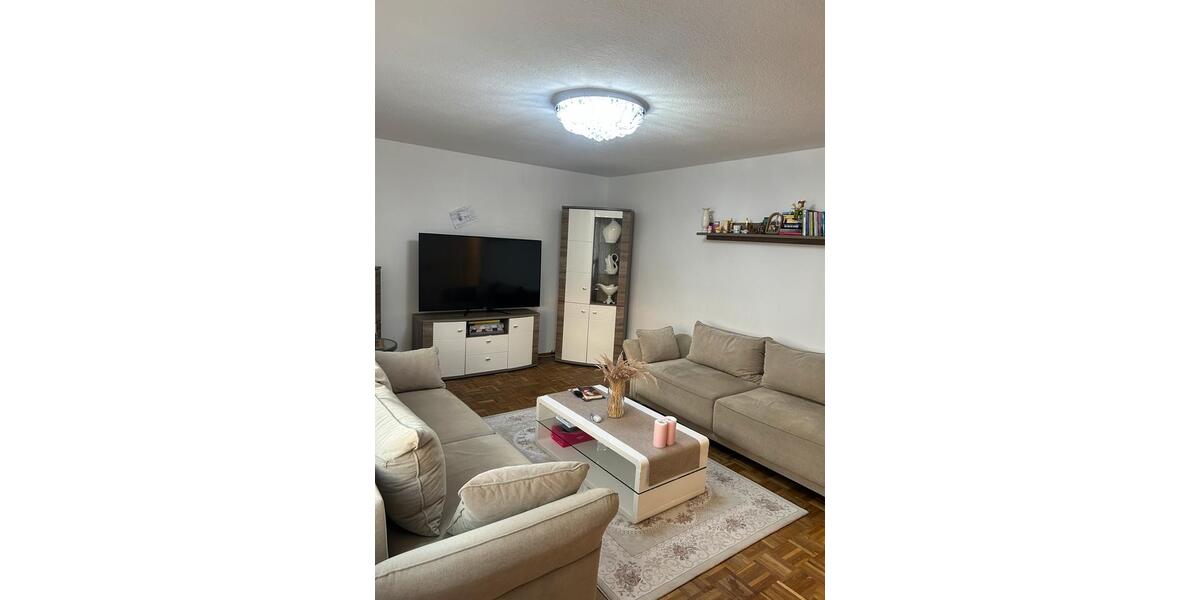 Etagenwohnung Hannover Bothfeld-Vahrenheide - 3 Zimmer, 75 m&sup2;, 1.300&euro; | Angebot:24434958