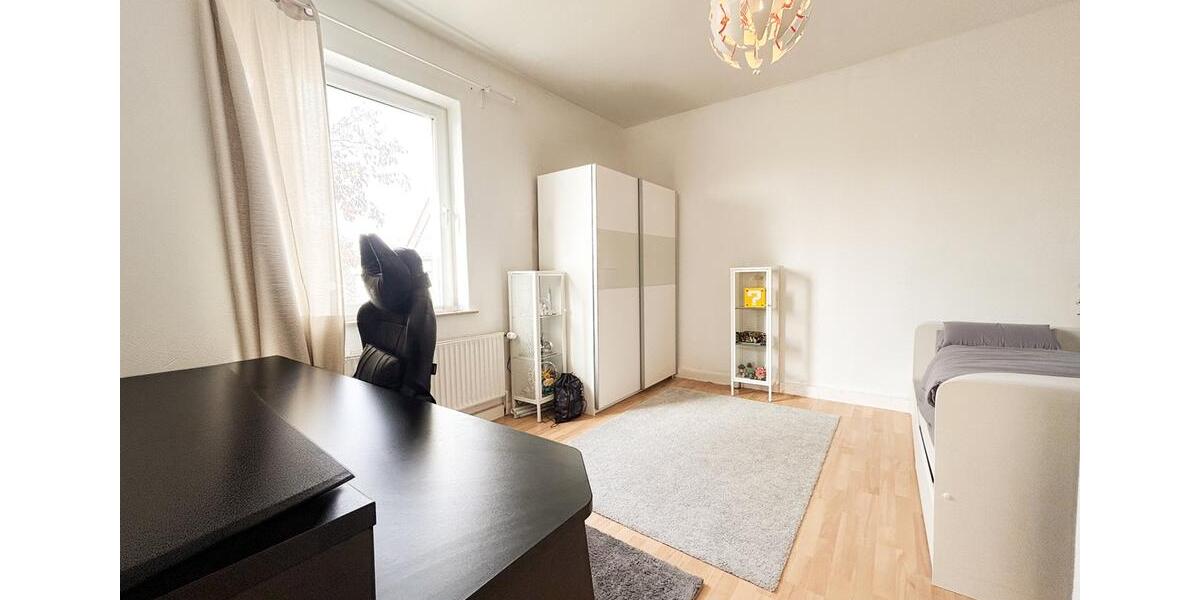 Etagenwohnung Hannover Misburg-Anderten - 4 Zimmer, 98 m&sup2;, 1.129&euro; | Angebot:25400180