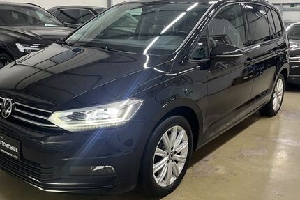 VW Touran 159.996 km 18.989 &euro; Ronnenberg 30952