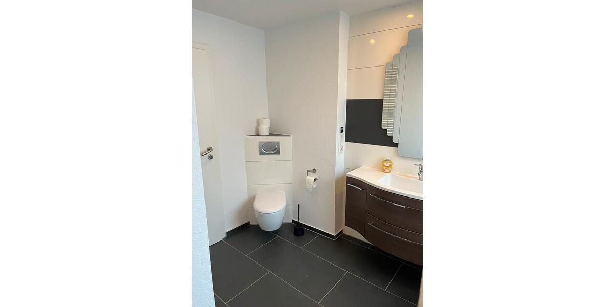 Erdgeschoßwohnung Seelze - 5 Zimmer, 120 m&sup2;, 1.400&euro; | Angebot:25048515