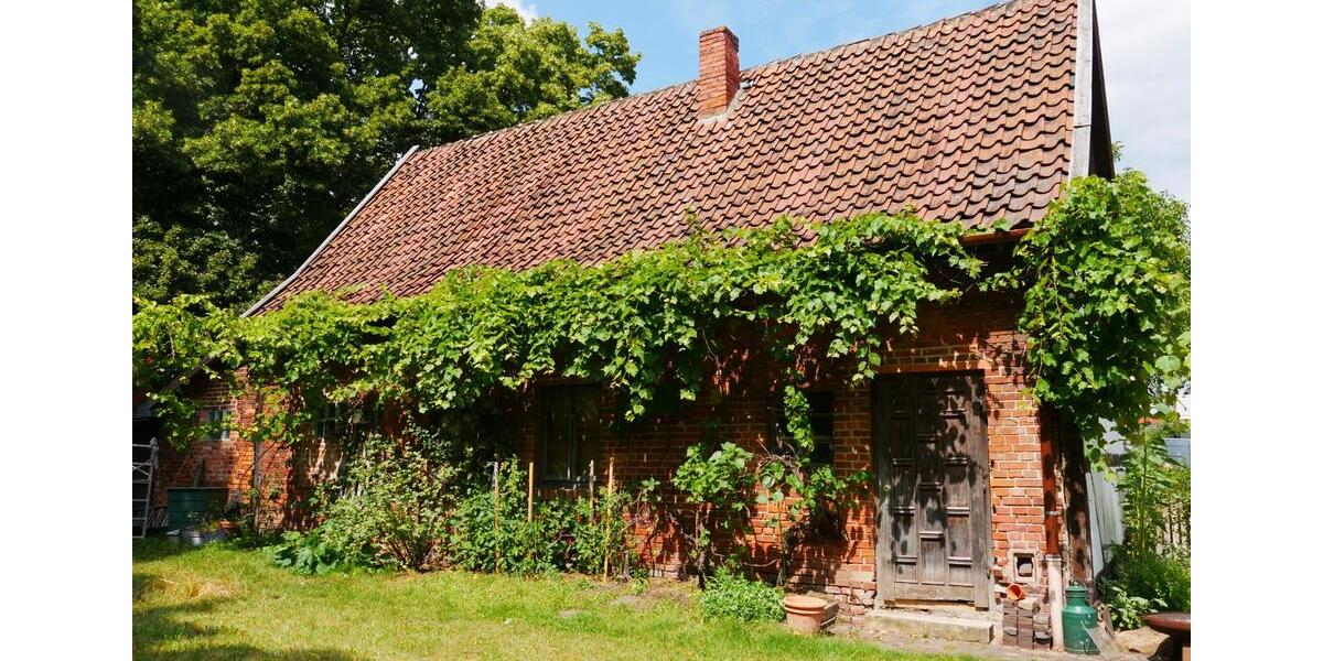 Dachgeschoßwohnung Hannover Linden-Limmer - 3 Zimmer, 65 m&sup2;, 700&euro; | Angebot:27604577