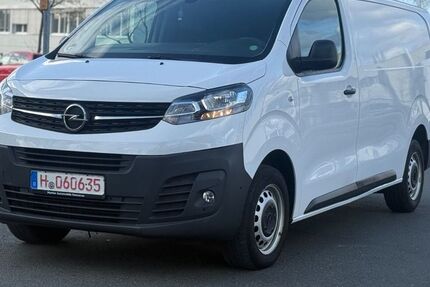 Opel Vivaro 31.000 km 18.900 &euro; Hannover 30179