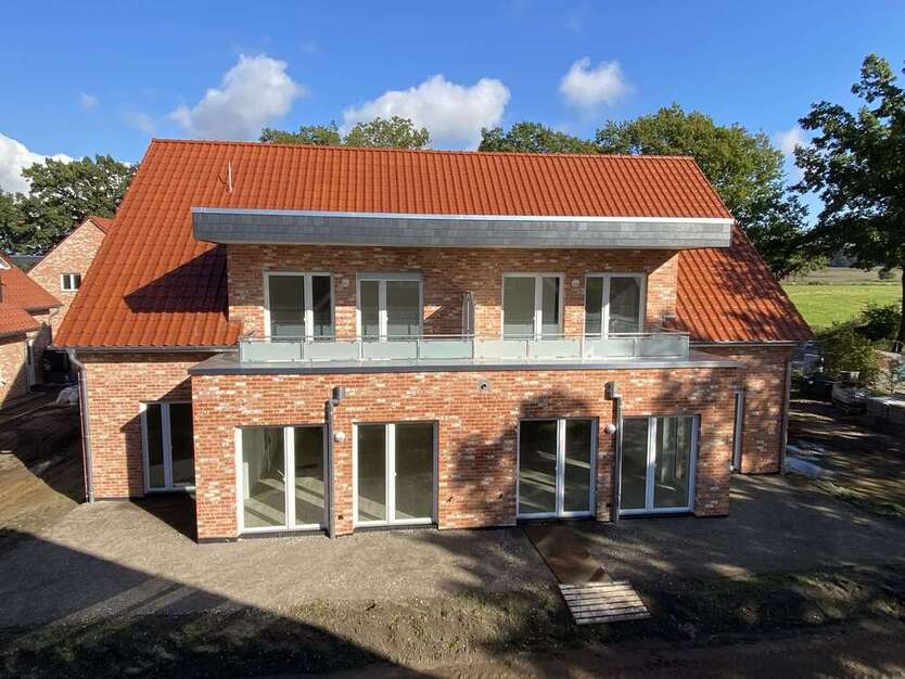 Wohnung zum Mieten in Wedemark 1.195 € 91.85 m²