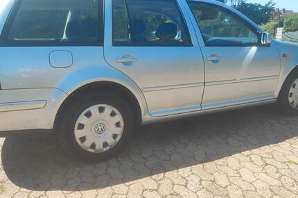 VW Golf 157.000 km 2.399 &euro; Neustadt 31535