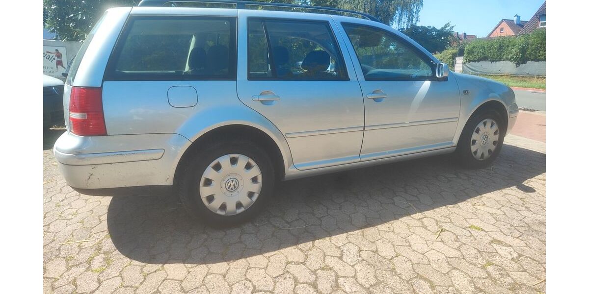 VW Golf 157.000 km 2.399 &euro; Neustadt 31535