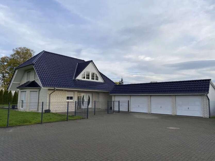 Haus zum Kaufen in Bakede 670.000 € 190 m²