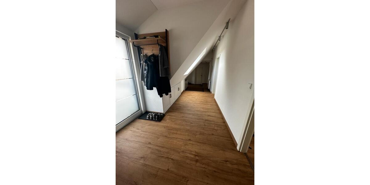 Etagenwohnung Neustadt am Rübenberge - 4 Zimmer, 141 m&sup2;, 1.550&euro; | Angebot:26395967
